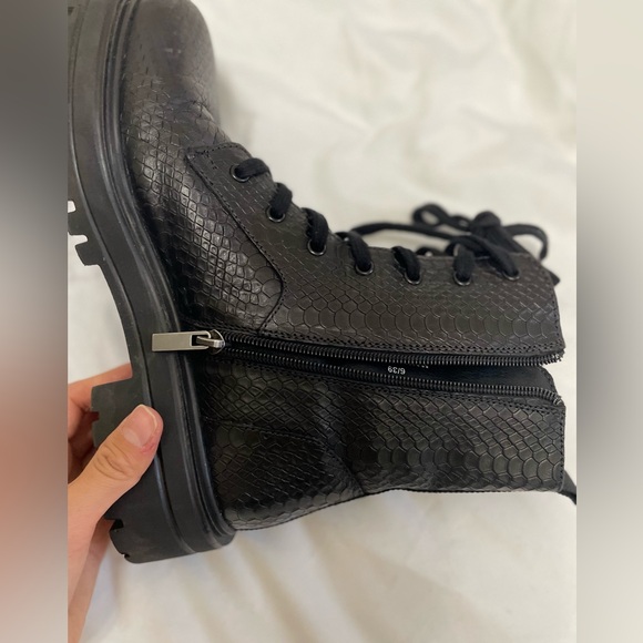 Rule London Leather Chunky Lace Up Boots Size 8 - Picture 7 of 11